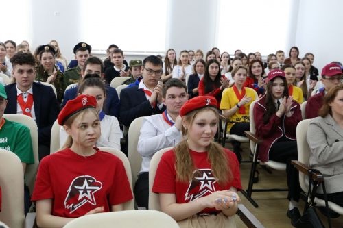 Тимур Сулейманов алексеевской молодежи: «Вы те, кто берет и делает»