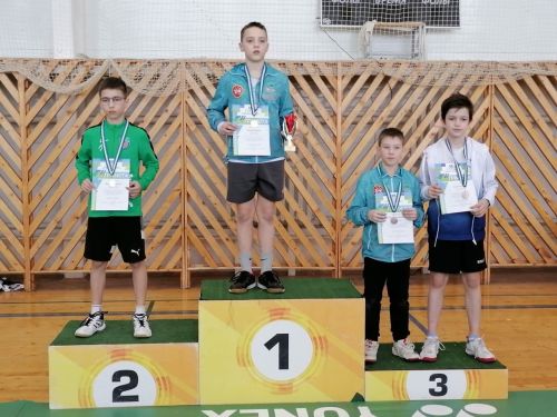 Алексеевские спортсмены: Бадминтонный сезон в разгаре