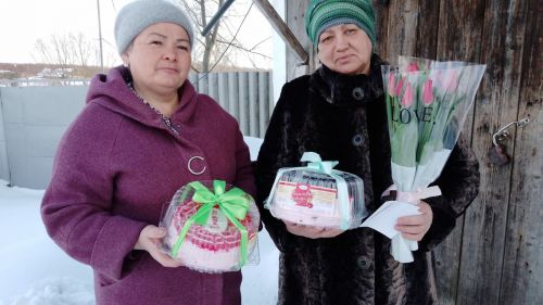 Мам и жён алексеевских мобилизованных поздравили с Международным женским днем
