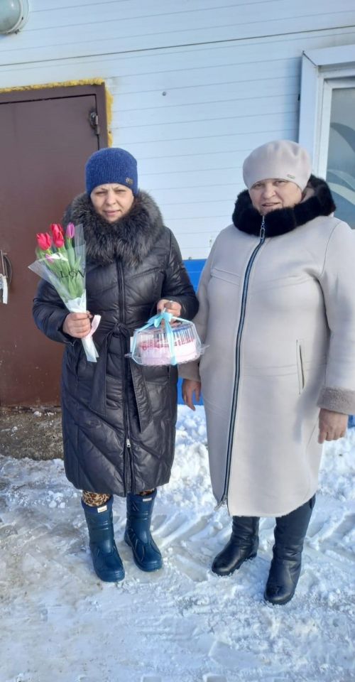 Мам и жён алексеевских мобилизованных поздравили с Международным женским днем