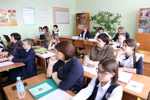 В Алексеевском более 120 ребят из Татарстана обсудили пути решения экологических проблем