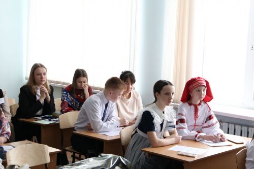 В Алексеевском более 120 ребят из Татарстана обсудили пути решения экологических проблем
