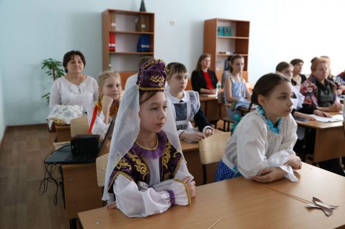 В Алексеевском более 120 ребят из Татарстана обсудили пути решения экологических проблем