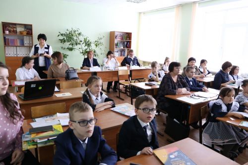 В Алексеевском более 120 ребят из Татарстана обсудили пути решения экологических проблем