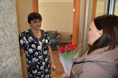 Коллектив редакции поздравил с 8 марта маму мобилизованного