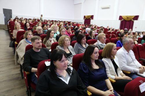 В Алексеевском прошло рабочее совещание с работниками культуры Закамской зоны по достижению показателей эффективности