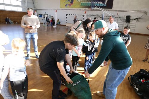 В День космонавтики в Алексеевское доставили копию Кубка Гагарина