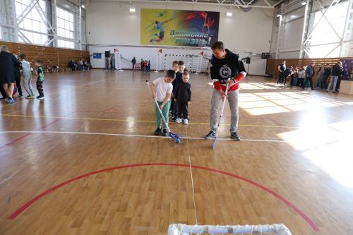 В День космонавтики в Алексеевское доставили копию Кубка Гагарина