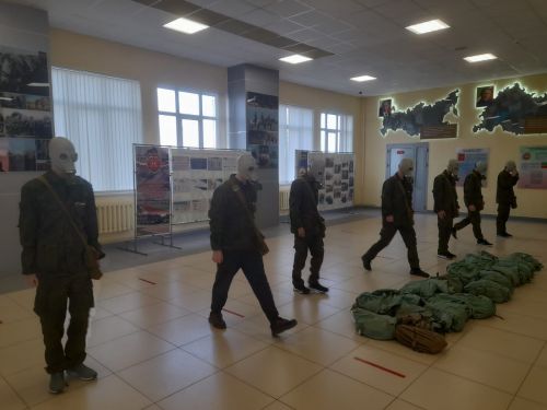Алексеевские школьники на военных сборах научились стрелять и оказывать первую помощь
