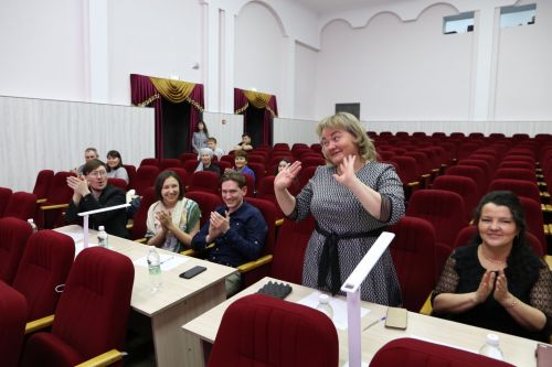 В день смеха в Алексеевском состоялся КВН на татарском языке