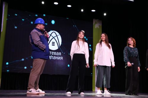 В день смеха в Алексеевском состоялся КВН на татарском языке