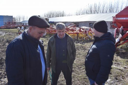 В хозяйствах Алексеевского района оценили готовность сельскохозяйственной техники