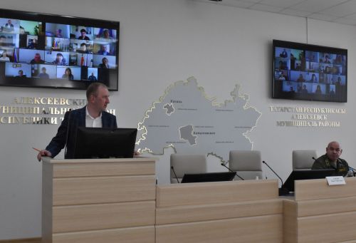 В Алексеевском лесничие обсудили меры предотвращения пожаров в лесах