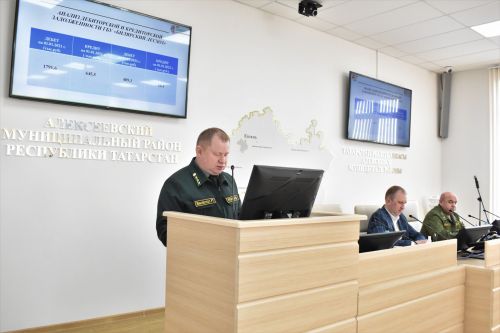 В Алексеевском лесничие обсудили меры предотвращения пожаров в лесах