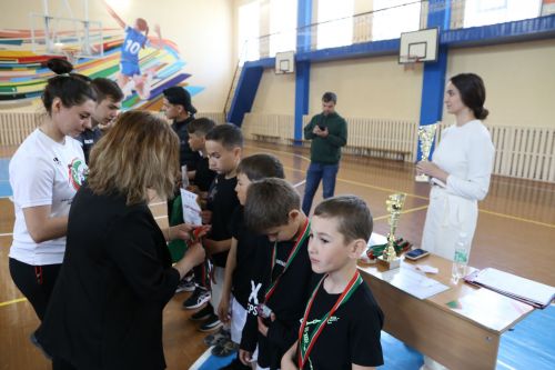 «Будь в игре»: в Алексеевском впервые прошли соревнования по тэг-регби