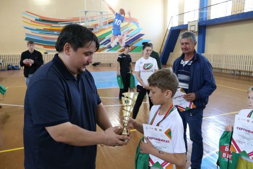 «Будь в игре»: в Алексеевском впервые прошли соревнования по тэг-регби