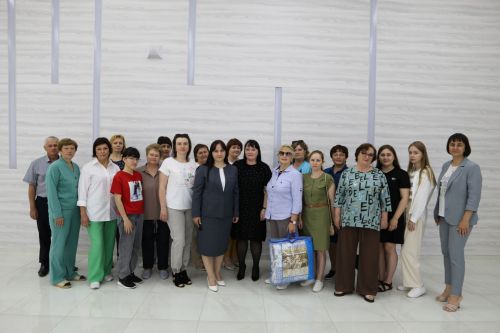 Коллективу Алексеевской ДШИ представили нового руководителя