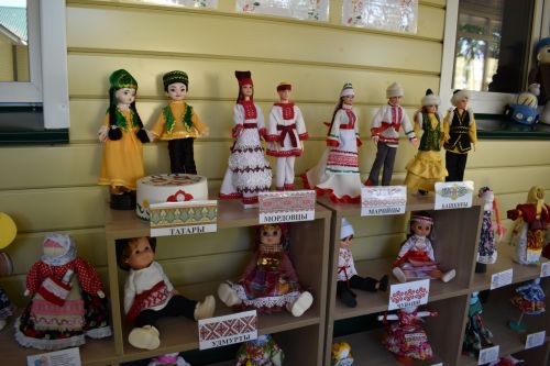 Фоторепортаж: в детском саду «Солнышко» выпускники блеснули знаниями и эрудицией