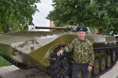 Алексеевцы празднуют День пограничника