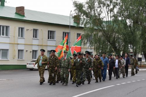 Алексеевцы празднуют День пограничника