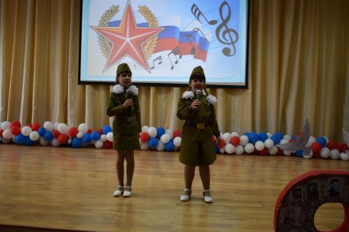 В Алексеевском прошел муниципальный конкурс военно-патриотической песни «Песня в солдатской шинели»