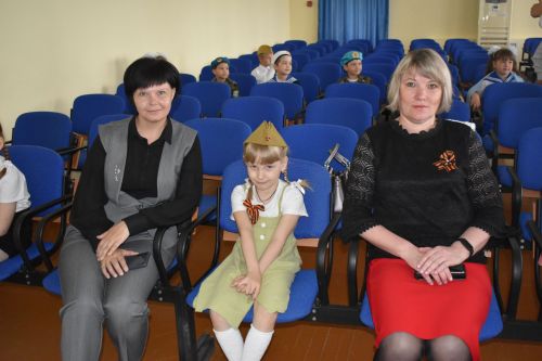 В Алексеевском прошел муниципальный конкурс военно-патриотической песни «Песня в солдатской шинели»