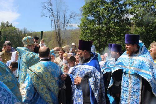 Епископ Чистопольский и Нижнекамский возглавил крестный ход на Святой ключ