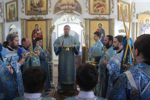Епископ Чистопольский и Нижнекамский возглавил крестный ход на Святой ключ