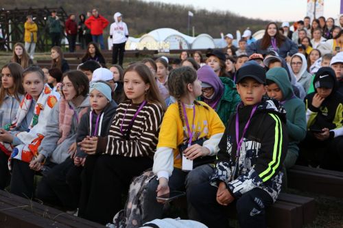 В Билярске состоялось открытие первой смены форума «Сэлэт»