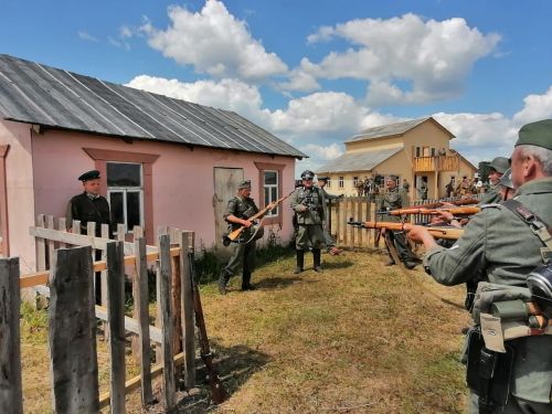Алексеевские реконструкторы приняли участие в воссоздании боев памяти майора Гаврилова