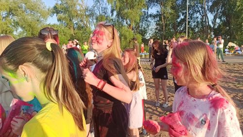 Закат «На кАвре»: алексеевская молодёжь ярко ворвалась в лето