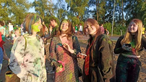 Закат «На кАвре»: алексеевская молодёжь ярко ворвалась в лето