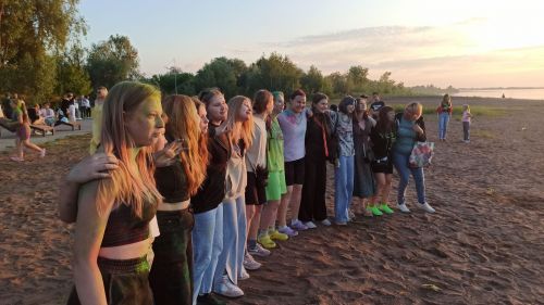 Закат «На кАвре»: алексеевская молодёжь ярко ворвалась в лето