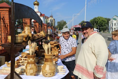 Фоторепортаж: в Алексеевском проходит XXI фестиваль колокольного звона «Алексеевские перезвоны – 2023»
