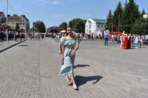 Фоторепортаж: в Алексеевском проходит XXI фестиваль колокольного звона «Алексеевские перезвоны – 2023»