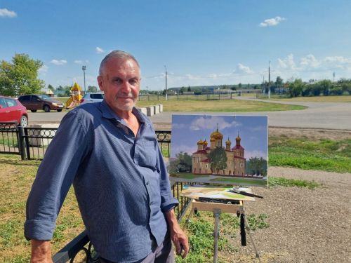 Известный художник пишет картину храма Воскресения Христова
