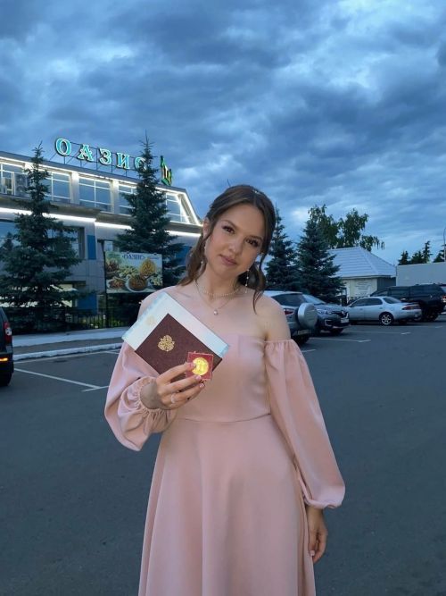 Выпускница первой школы развеяла стереотип о том, что спортсмен не может быть умным