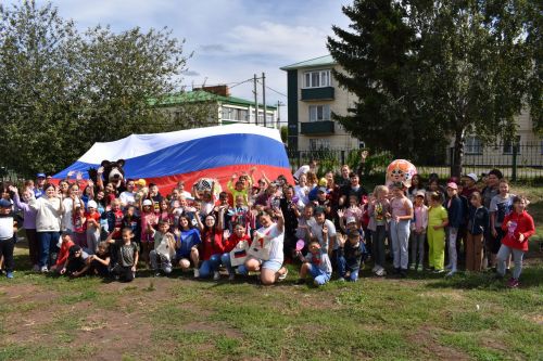 В Алексеевском прошло мероприятие ко дню Флага Россиийской Федерации