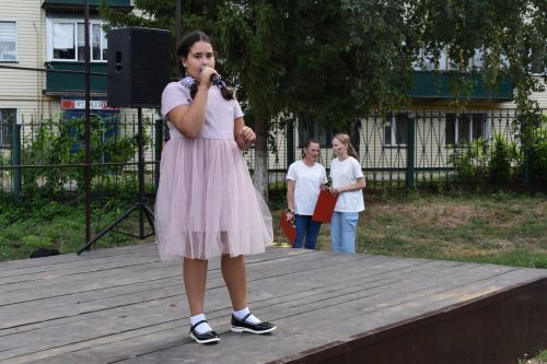 В Алексеевском прошло мероприятие ко дню Флага Россиийской Федерации