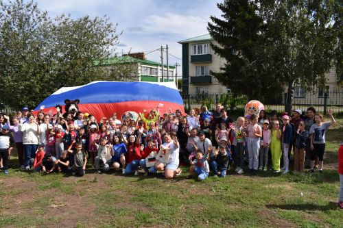 В Алексеевском прошло мероприятие ко дню Флага Россиийской Федерации
