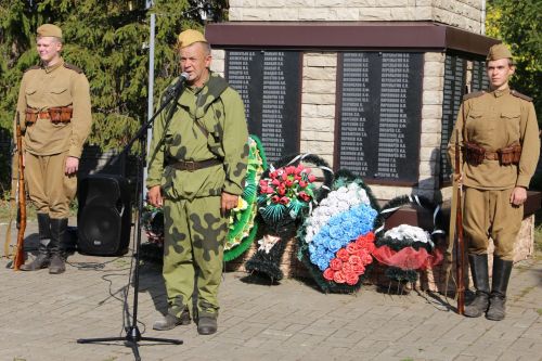 В Билярске провели митинг у памятника погибшим в ВОВ