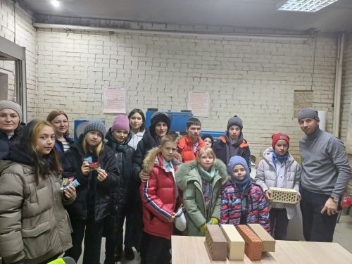 Специалист Центра занятости организовала экскурсию на предприятие Алексеевского района