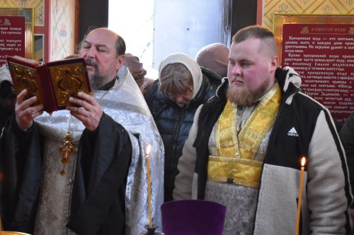 Алексеевцы празднуют Крещение Господне