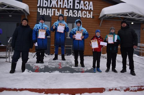 На лыжной базе прошли соревнования памяти Валерия Сергеева