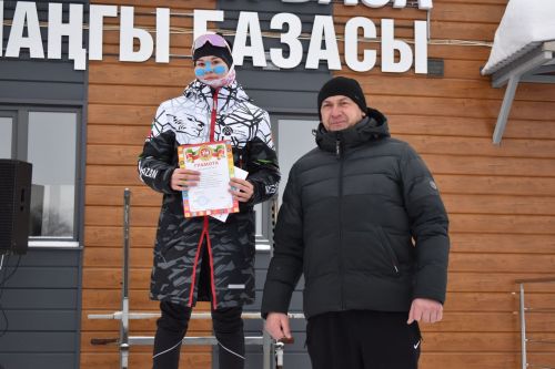 На лыжной базе прошли соревнования памяти Валерия Сергеева