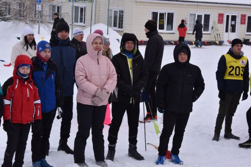 На лыжной базе прошли соревнования памяти Валерия Сергеева
