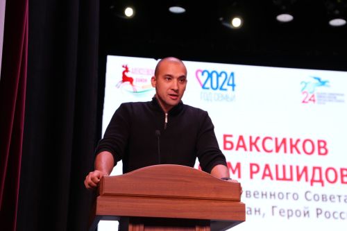 Концерт ко Дню учителя в Алексеевском: слова благодарности и яркие выступления