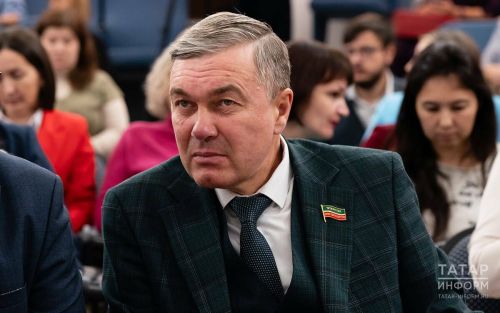 Образование для всех: депутат Валиуллин против языкового барьера