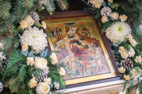 Епископ Чистопольский и Нижнекамский Пахомий поздравил алексеевцев