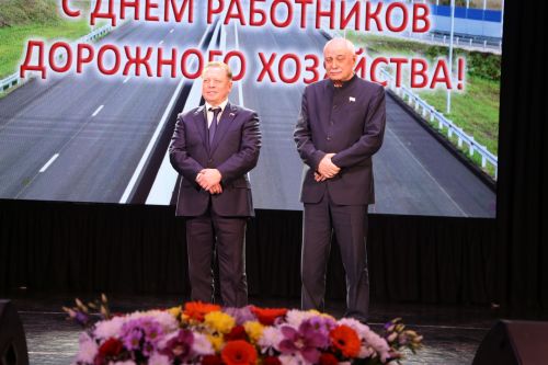 В Алексеевском отметили лучших работников предприятия «Алексеевскдорстрой»